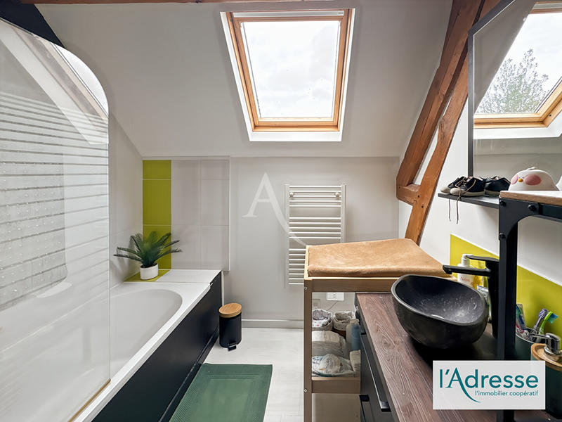 Maison - 230 m² - 7 pièces