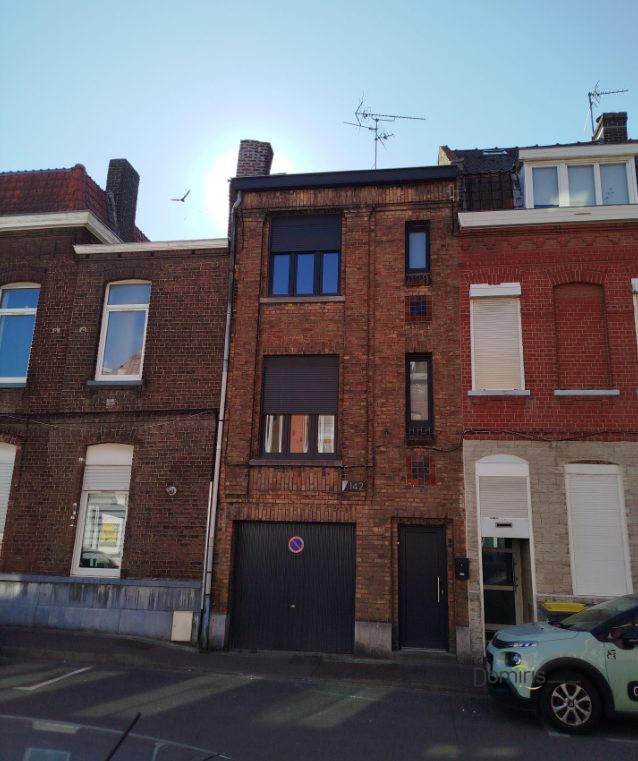 Maison - 82 m² - 4 pièces