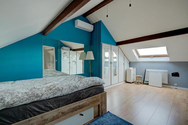 Appartement - 156 m² - 8 pièces