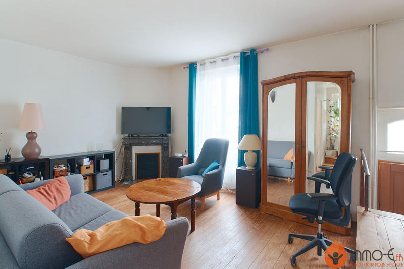 Maison - 96 m² - 5 pièces