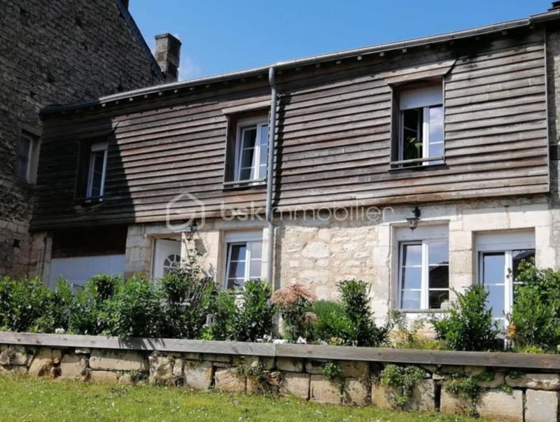 Maison - 137 m² - 7 pièces