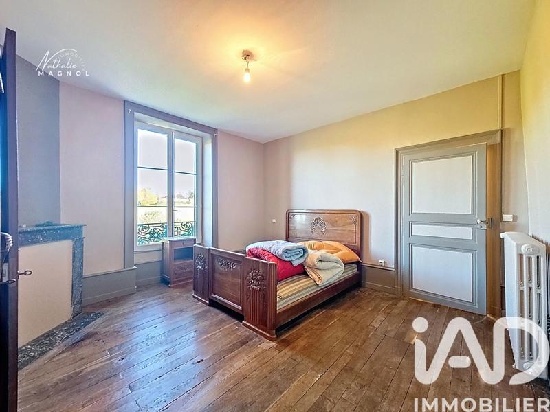 Maison - 197 m² - 8 pièces