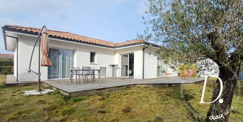 Maison contemporaine - 97 m² - 4 pièces