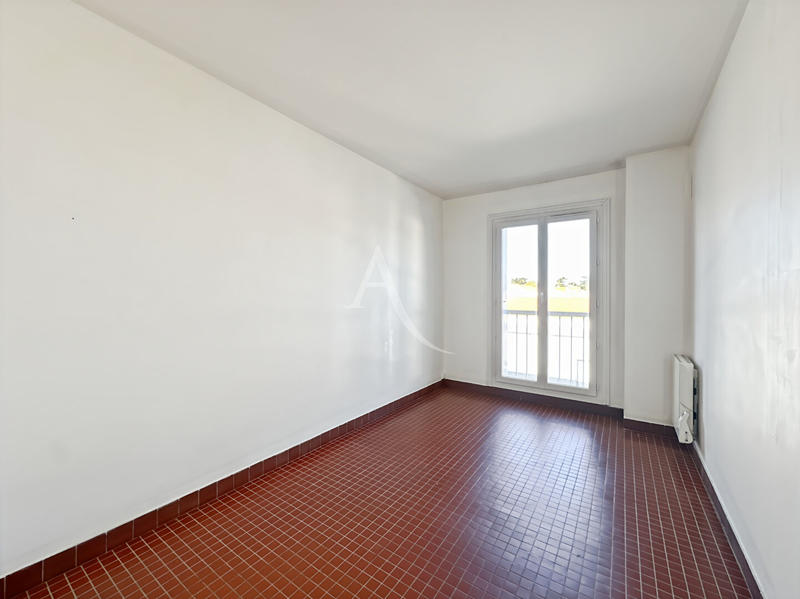 Appartement - 65 m² - 4 pièces