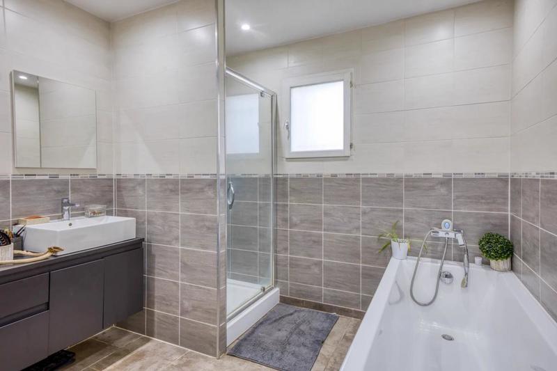 Maison - 124 m² - 6 pièces