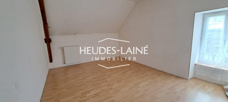 Maison - 98 m² - 5 pièces