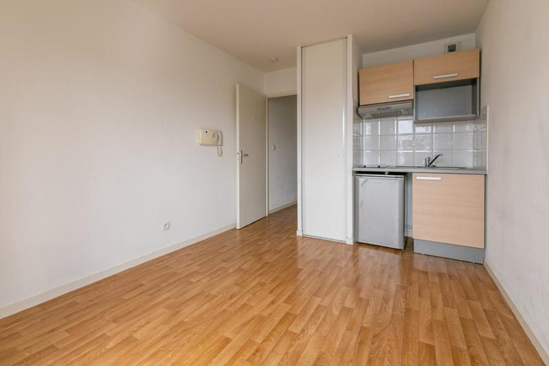 Studio - 18 m² - 1 pièce