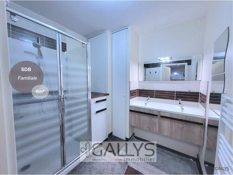 Appartement - 70 m² - 3 pièces