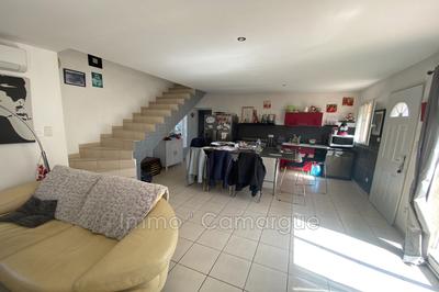 Maison - 96 m² - 4 pièces