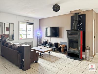 Maison - 151 m² - 7 pièces