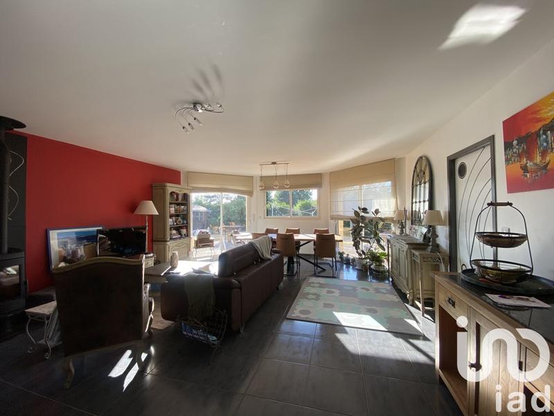 Maison - 104 m² - 4 pièces