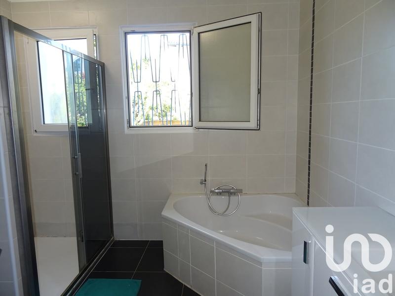 Maison - 130 m² - 7 pièces