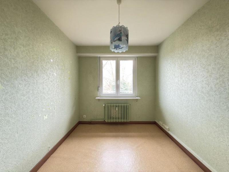 Appartement - 97 m² - 5 pièces