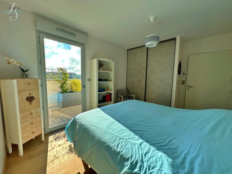 Appartement - 92 m² - 4 pièces