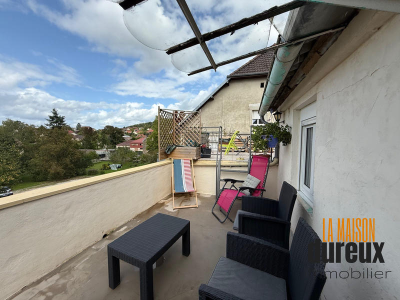 Appartement - 98 m² - 3 pièces