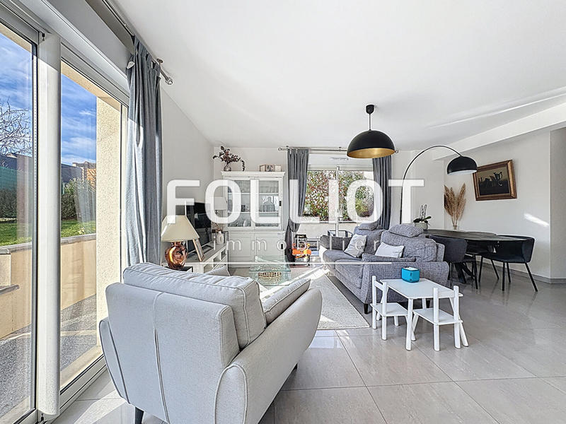 Maison - 105 m² - 4 pièces