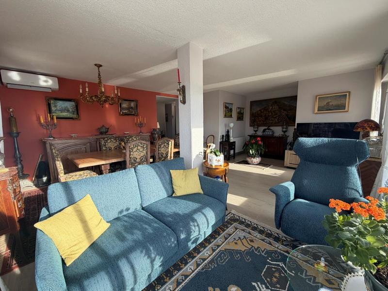 Appartement - 80 m² - 3 pièces