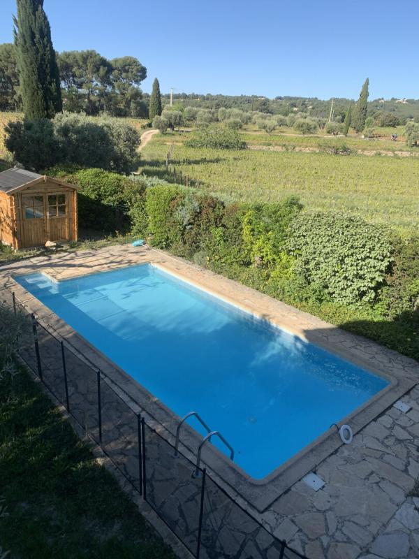 Maison - 230 m² - 14 pièces