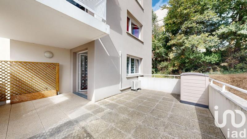 Appartement - 82 m² - 4 pièces