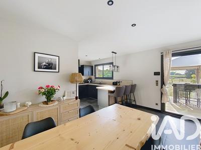 Maison - 89 m² - 4 pièces