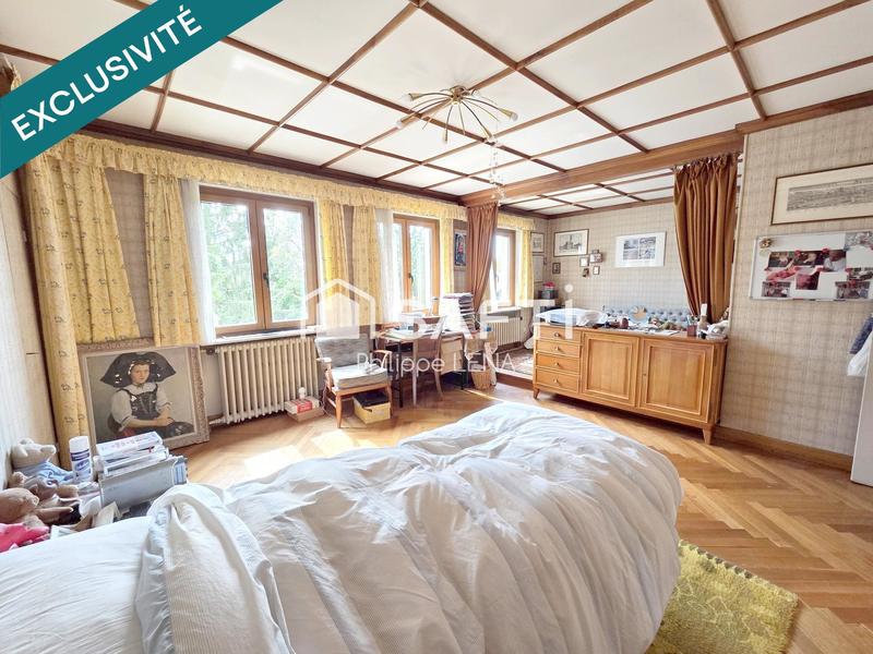 Villa - 238 m² - 7 pièces