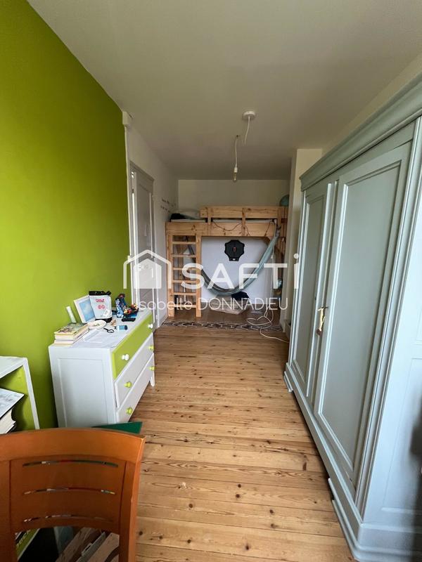 Maison - 140 m² - 7 pièces