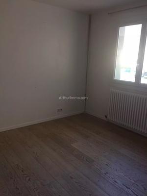 Appartement - 82 m² - 4 pièces