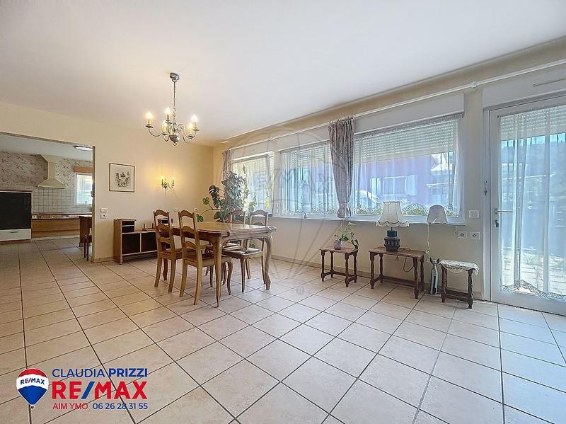 Maison - 181 m² - 4 pièces