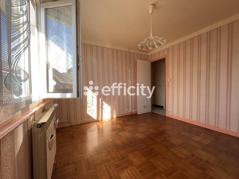 Maison - 79 m² - 4 pièces