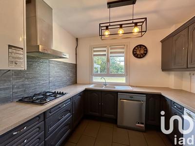 Maison - 96 m² - 4 pièces