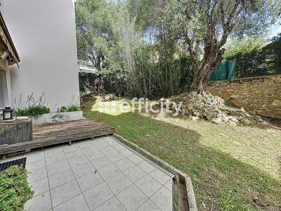 Appartement - 122 m² - 4 pièces