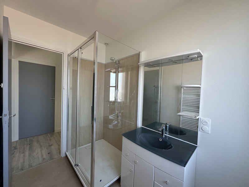 Appartement - 95 m² - 4 pièces