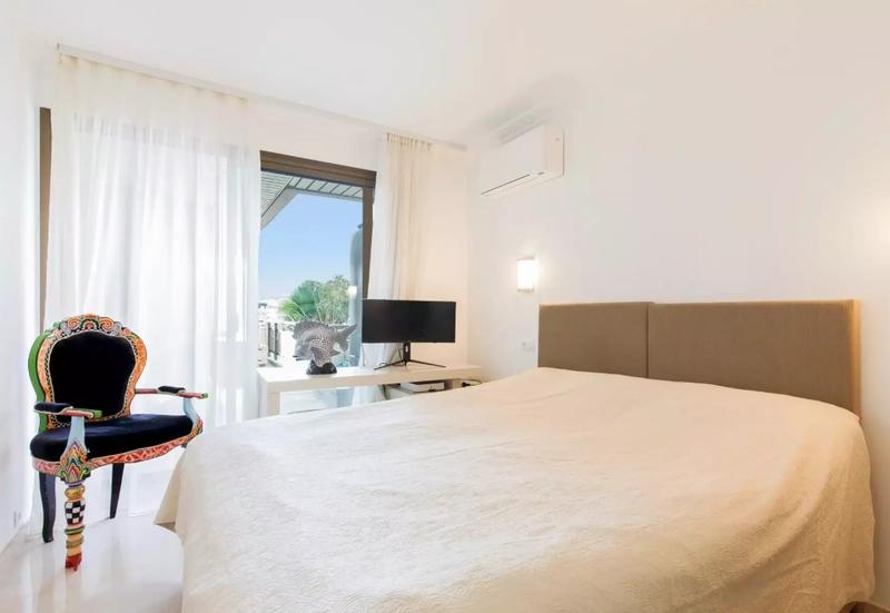 Appartement - 150 m² - 5 pièces