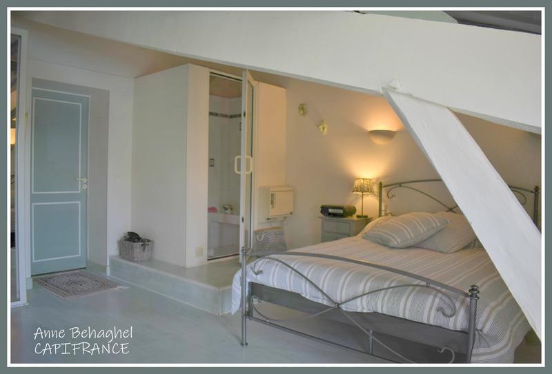 Maison - 210 m² - 7 pièces