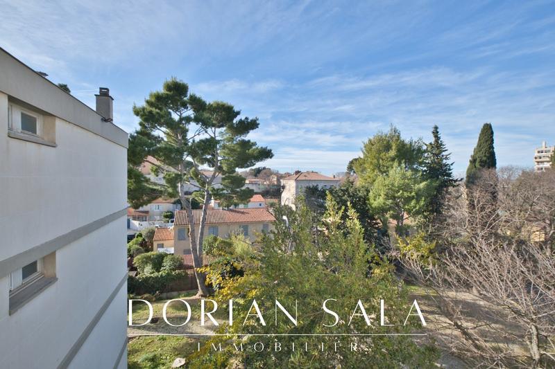 Appartement - 96 m² - 5 pièces