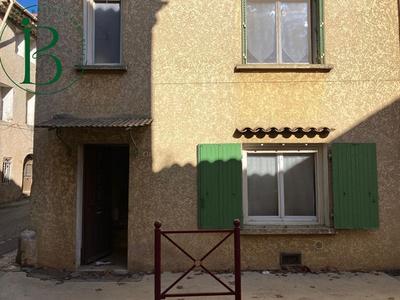 Maison de village - 90 m² - 5 pièces