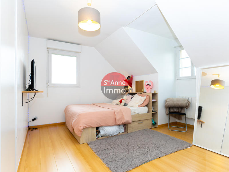 Maison - 159 m² - 7 pièces