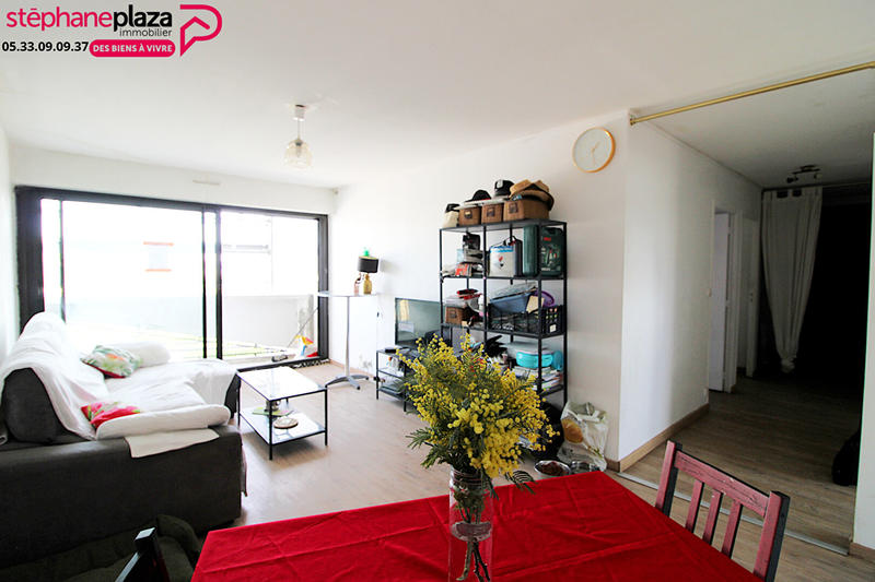 Appartement - 79 m² - 4 pièces