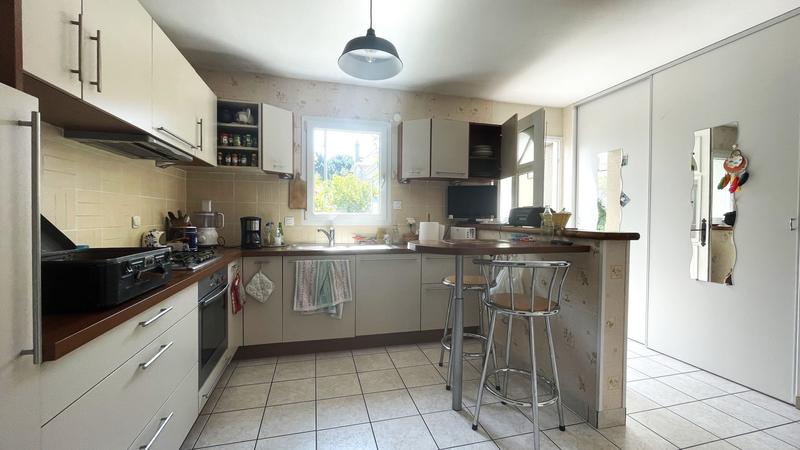 Maison - 101 m² - 6 pièces