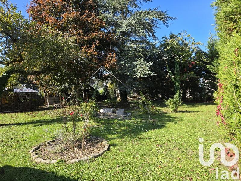 Maison - 220 m² - 7 pièces