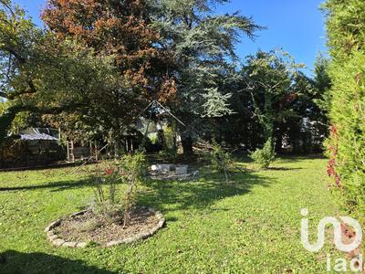 Maison - 220 m² - 7 pièces