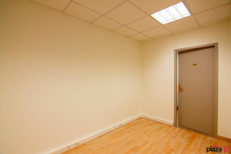 Local d'activité / Entrepôt - 46 m² - 2 pièces