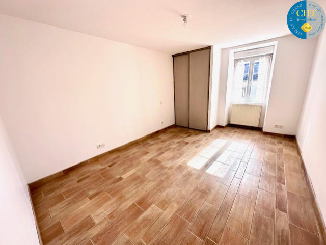 Maison - 83 m² - 2 pièces