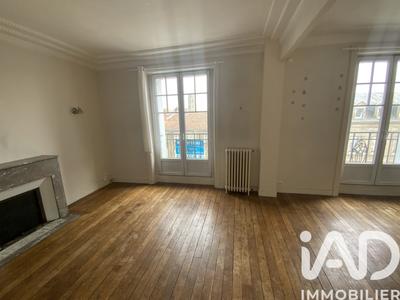Appartement - 107 m² - 4 pièces