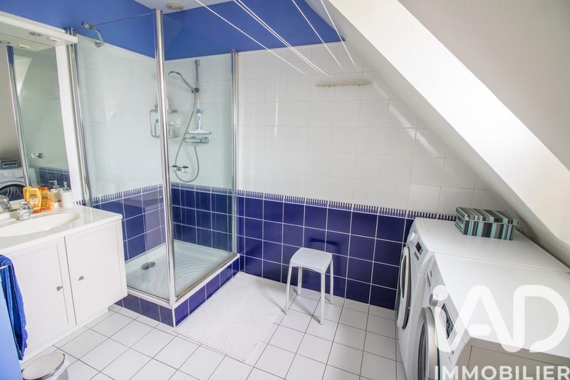 Maison - 145 m² - 7 pièces