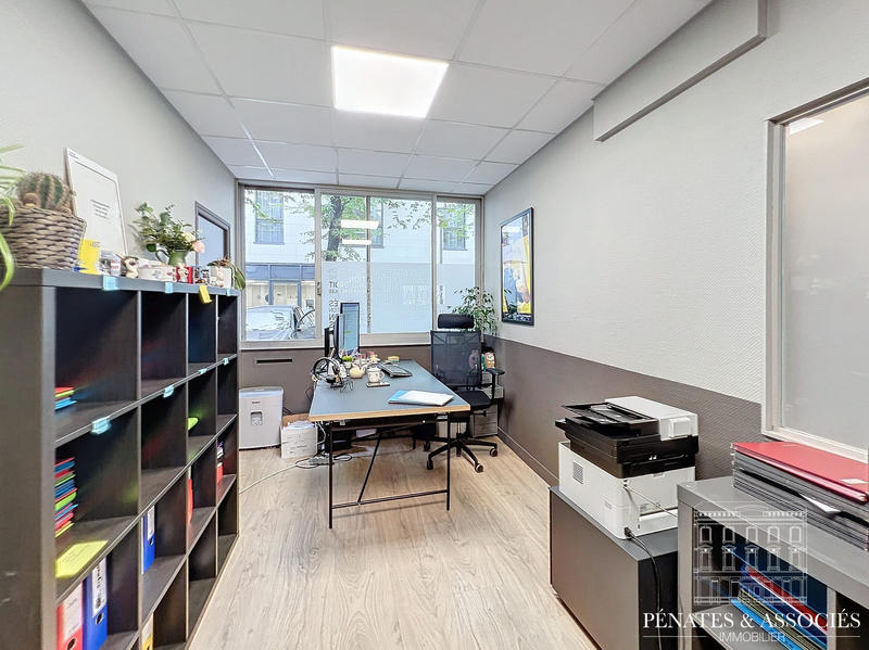 Local commercial - 234 m²