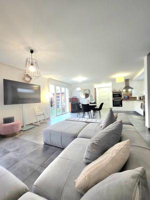 Maison - 94 m² - 4 pièces