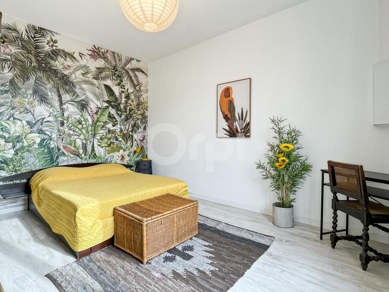 Propriété - 180 m² - 5 pièces