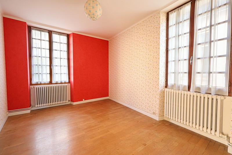 Maison - 178 m² - 6 pièces