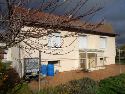 Maison - 100 m² - 4 pièces